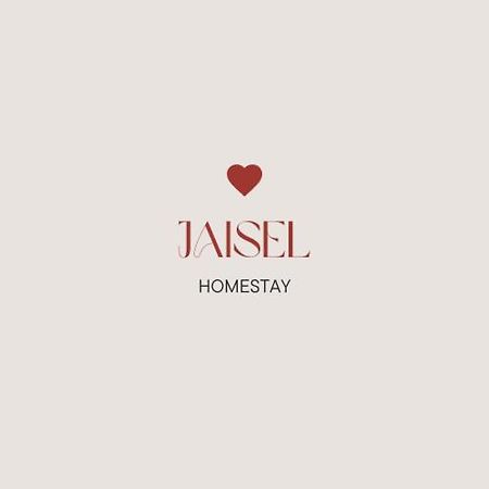 Homestay Jaisel Biskek Kültér fotó